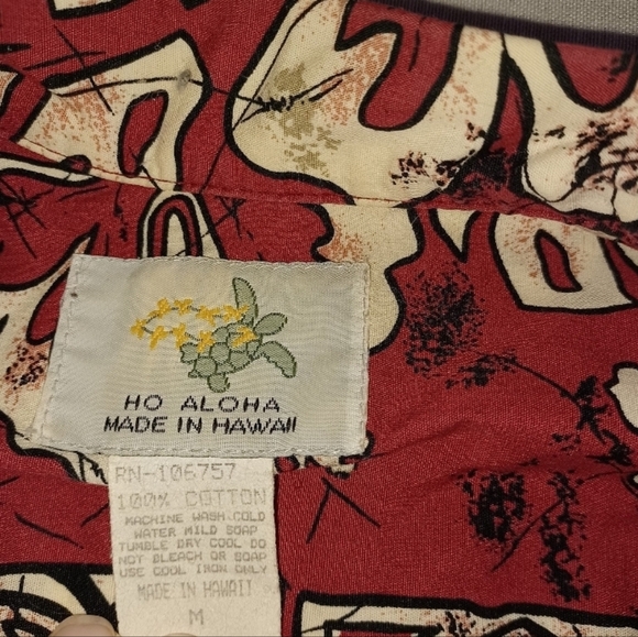 2 Vintage Men's Hawaiian Shirts Made in Hawaii Blue & Red men's M - Picture 7 of 12
